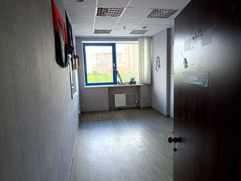 коммерческая по адресу Миколы Бажана просп., 14а