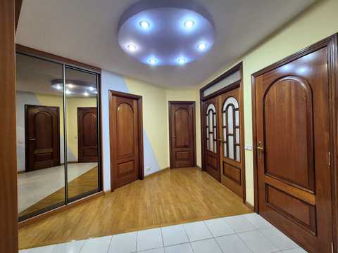 квартира за адресою Академіка Корольова просп., 24-А
