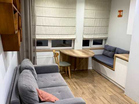 квартира за адресою Юнацька вул., 6