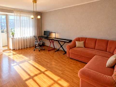 квартира за адресою Героїв просп., 45