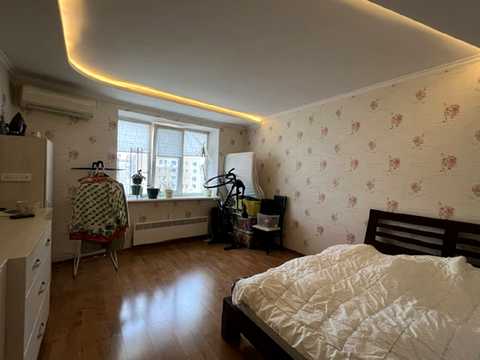 квартира за адресою Євгена Чикаленка вул., 59г/2
