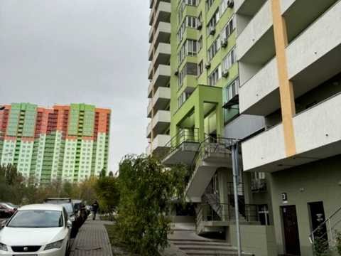 комерційна за адресою Київ, Михайла Донця вул., 2-А