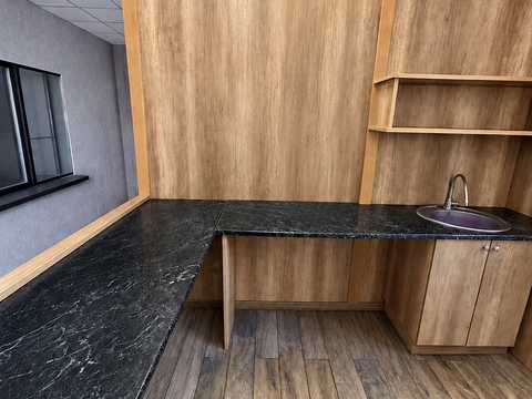 комерційна за адресою Ромни, Свободи, 52