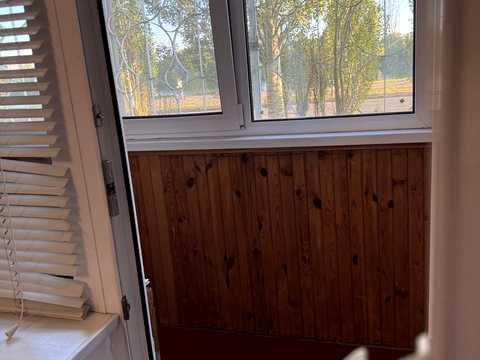квартира за адресою Приозерна вул., 8