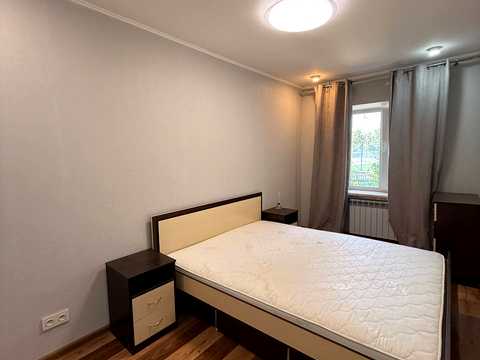 квартира за адресою Роторна вул., 23-Б