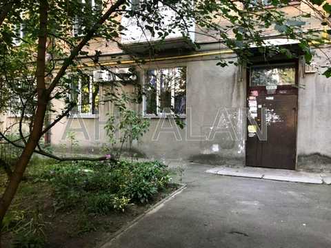 коммерческая по адресу Николая Михновского бульв. (Дружбы народов), 26/1