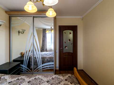 квартира по адресу Крайняя ул., 1