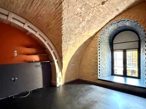 коммерческая по адресу Князей Острожских ул. (Московська), 2