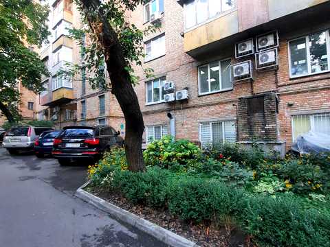 квартира за адресою Генерала Алмазова вул. (Кутузова), 14