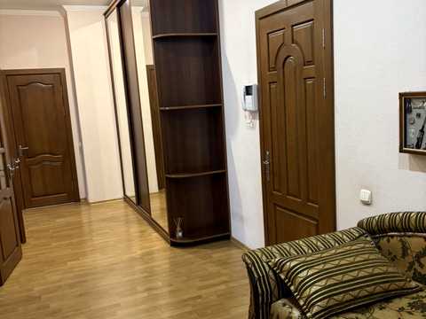 квартира по адресу Дмитриевская ул., 69