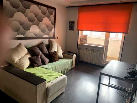 квартира за адресою Академіка Глушкова просп., 43