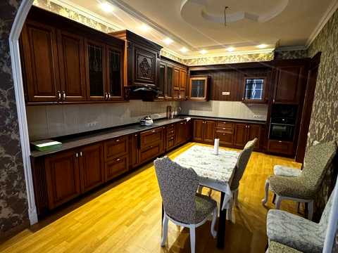 квартира за адресою Каркашадзе пров. (Цегляний), 9