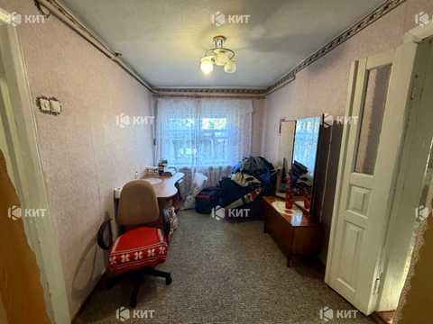 будинок за адресою смт. Мала Данилівка, Акадeмічна вул.