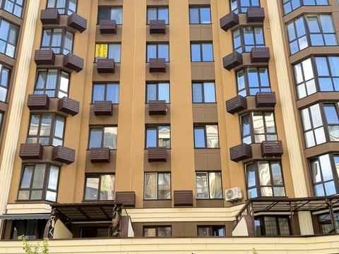 квартира по адресу Радісна ул., 4