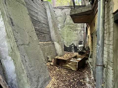 квартира за адресою Басейна вул., 19-Б
