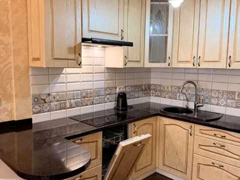 квартира за адресою Регенераторна вул., 4 к11