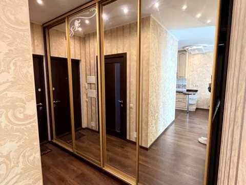 квартира за адресою Регенераторна вул., 4 к11