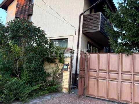 будинок за адресою Саксаганського вул., 8