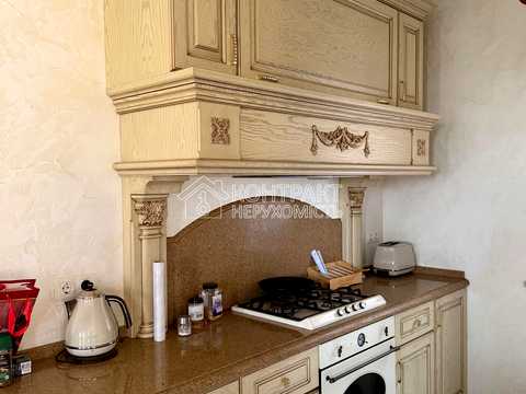 будинок за адресою Саксаганського вул., 8