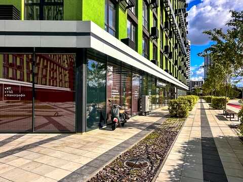 квартира за адресою Причальна вул., 8