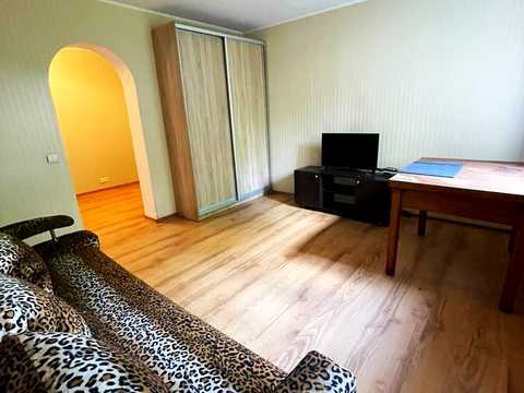 квартира за адресою Бобринецька вул., 16