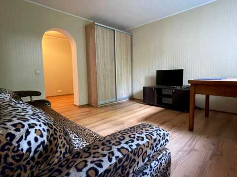 квартира за адресою Бобринецька вул., 16