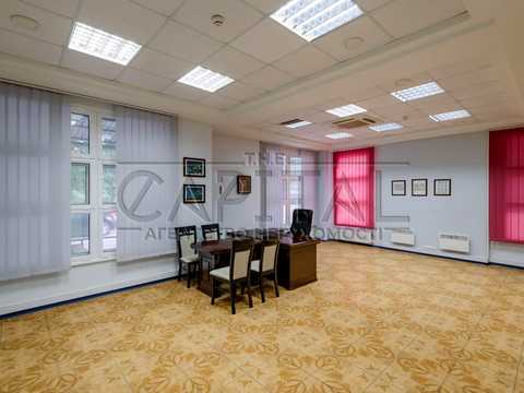 коммерческая по адресу Львовская ул., 22
