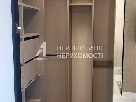 квартира за адресою Одеса, Краснова вул., 1