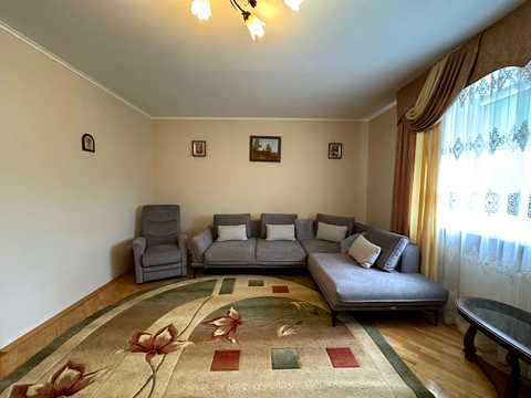 квартира по адресу Степана Бандеры ул., 10-В