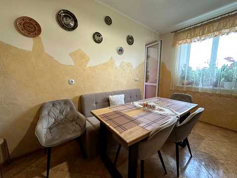 квартира по адресу Степана Бандеры ул., 10-В