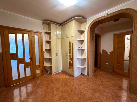 квартира по адресу Степана Бандеры ул., 10-В