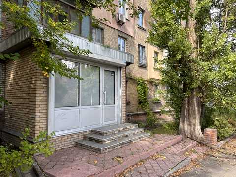 коммерческая по адресу Науки просп., 34