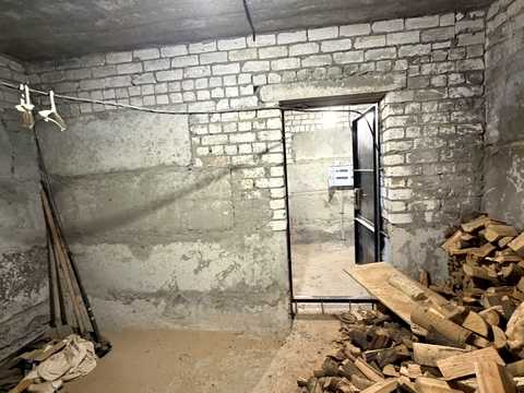 будинок за адресою Вишнева, 68