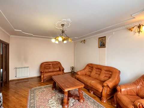 квартира за адресою Івана Рубчака вул., 21