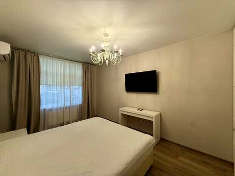 квартира за адресою Юнацька вул., 2