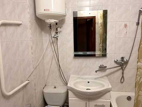 квартира за адресою Червоної Калини просп. (Володимира Маяковського), 4-А