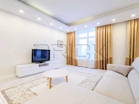 квартира за адресою Круглоуніверситетська вул., 3-5