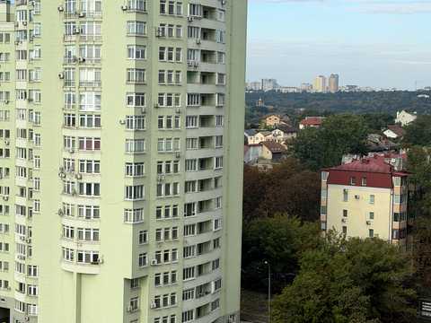квартира за адресою Лукрецька вул. (Левітана), 3