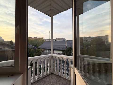 будинок за адресою Миколи Зерова вул., 4