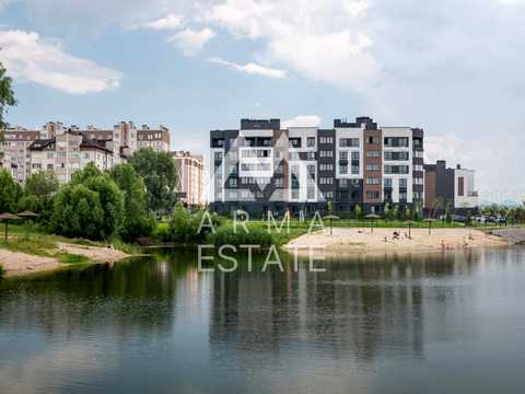 квартира за адресою Приозерний бульв., 2