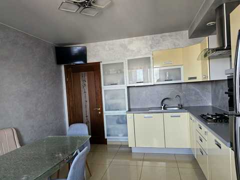 квартира за адресою Карпенка вул., 34