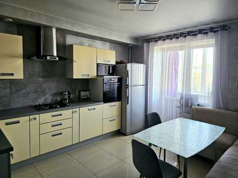квартира за адресою Карпенка вул., 34
