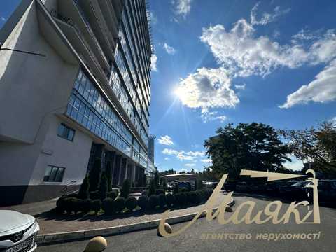 паркоместо по адресу Дарницкий бульв., 8-В