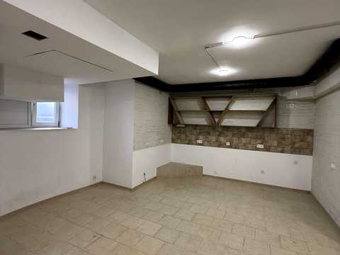 коммерческая по адресу Дворовая ул., 22