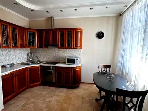 квартира за адресою Антоновича вул. (Горького), 72