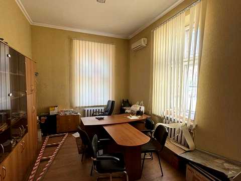 коммерческая по адресу Мельника ул. (Черняховского), 8