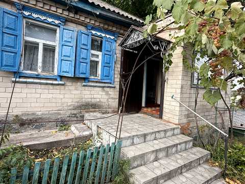 будинок за адресою Центральна, 148