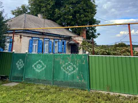 будинок за адресою Центральна, 148