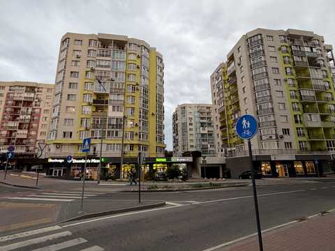 квартира за адресою Залізнична вул., 17