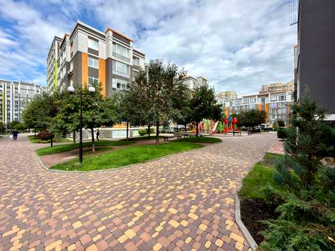 квартира за адресою Джерельна вул., 8